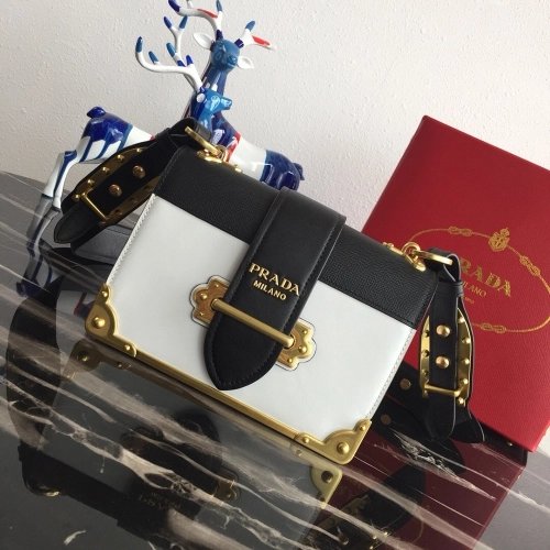 Prada Bags 1BD045 20X14X8.5cm